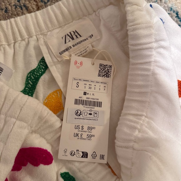 New Zara Mens White Embroidered Floral Shorts SET size S - Picture 2 of 11
